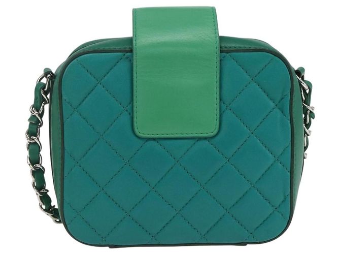 Camera Borsa a tracolla Chanel CC Box in pelle di agnello trapuntata mini Verde - vista 2