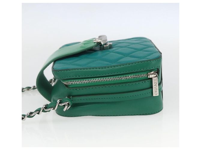 Camera Borsa a tracolla Chanel CC Box in pelle di agnello trapuntata mini Verde - vista 3