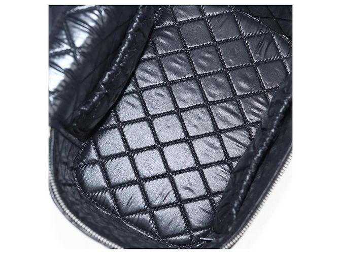 Vanity Chanel Kosmetiktasche aus gestepptem Lammleder Medium Schwarz - Ansicht 5