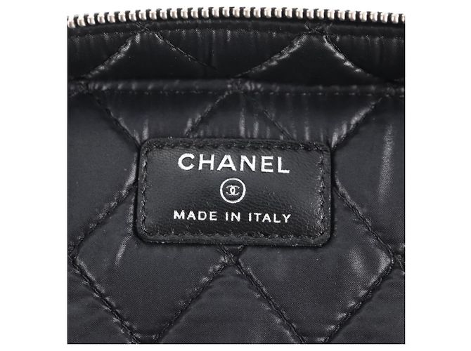 Vanity Chanel Kosmetiktasche aus gestepptem Lammleder Medium Schwarz - Ansicht 6