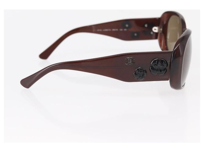 Gafas de sol Camélia de plástico de Chanel Castaño - vista 3