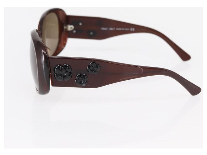 Gafas de sol Camélia de plástico de Chanel Castaño - vista 4