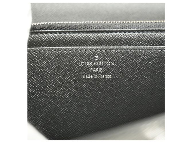 Cartera Larga Twist Epi Louis Vuitton Negro - vista 4