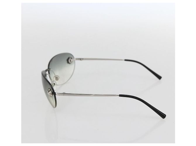 Gafas de sol Chanel Camélia Metal Negro - vista 4