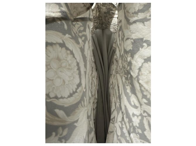 Vestido Quimono Barocco Versace Gris Blanco roto - vista 5
