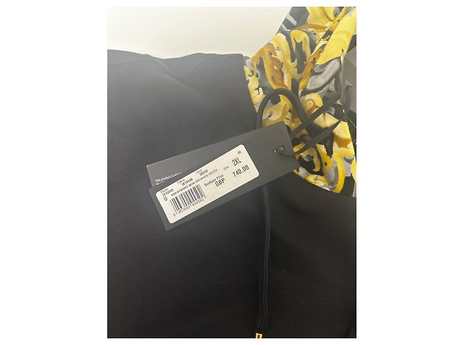 Felpa con Cappuccio Versace Nera Barocco con Logo Giallo Nero - vista 6