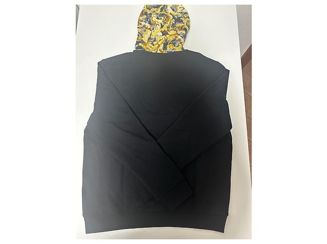 Felpa con Cappuccio Versace Nera Barocco con Logo Giallo Nero - vista 8