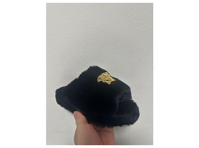 Schwarze Kunstfellslipper Medusa von Versace Golden - Ansicht 2