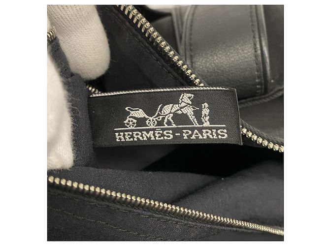 Borsa Boston Acapulco MM di Hermès in nylon nero - vista 5
