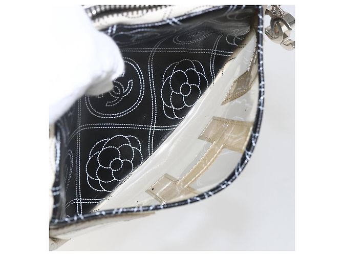 CHANEL Pochette Camelia PVC Nero Argento CC Auth 159324V - vista 21