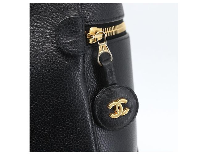 Pochette Vanity CHANEL in Pelle Caviar Nera Oro CC Auth bs31913 Nero D'oro - vista 14
