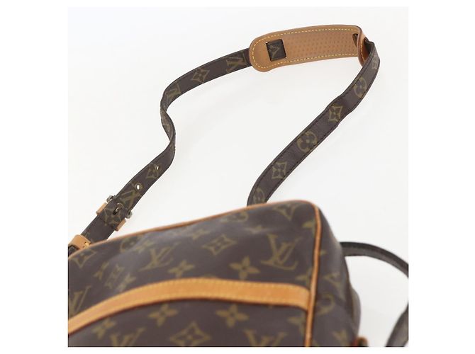 LOUIS VUITTON Borsa a Spalla Monogram Danube MM M45264 LV Auth 160653 Monogramma - vista 8