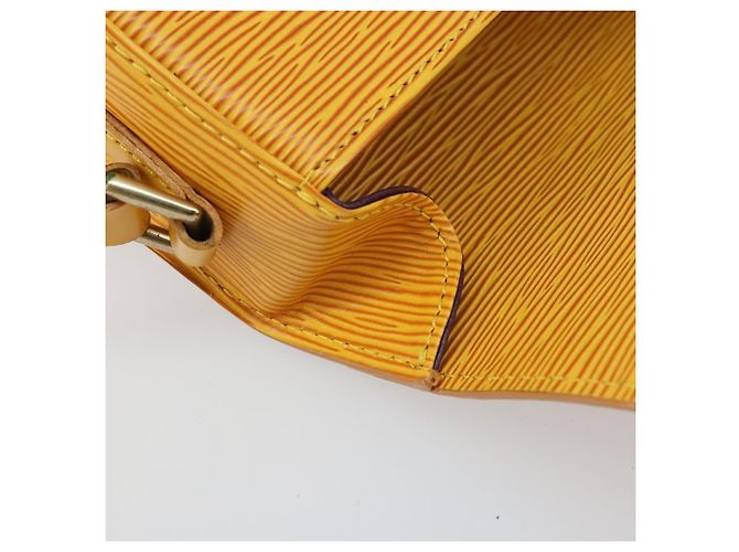 LOUIS VUITTON Borsa a Spalla Epi Saint Cloud PM Gialla M52219 LV Auth 158626 Giallo - vista 20