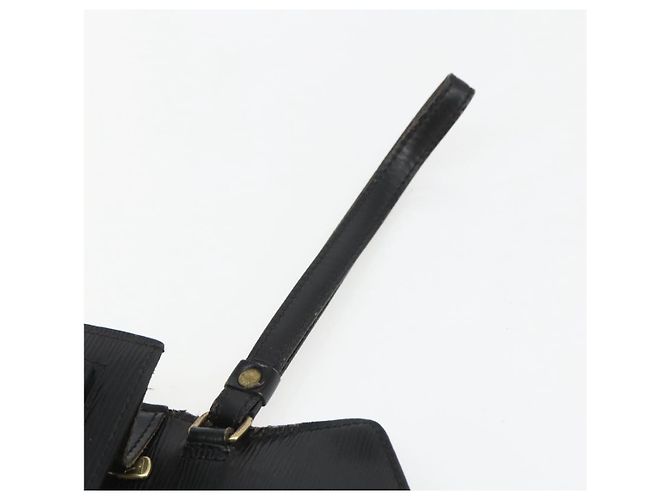 LOUIS VUITTON Epi Serie Dragonne Clutch Bag Nero M52612 LV Auth ti3606 - vista 8