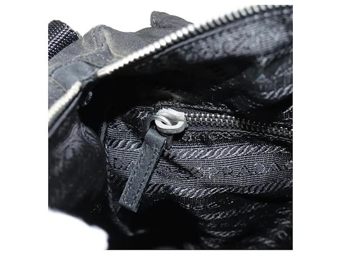 Borsa a Spalla PRADA Nylon Argento Nero Auth 158486 - vista 30