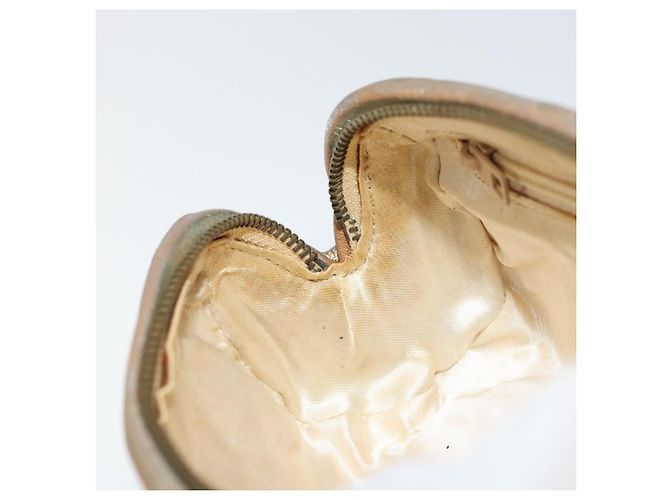 Chanel Pochette Matelassé in Pelle Champagne Oro CC Auth bs32089 D'oro - vista 16
