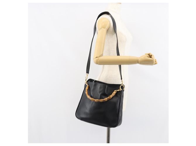 Borsa a Spalla in Pelle Gucci Bamboo 2way Nera Oro 001 2123 1633 Auth 157233 Nero D'oro - vista 22