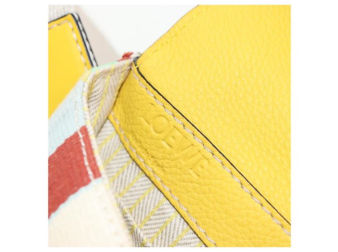 Borsa a vita LOEWE in pelle gialla argento Auth 159022V Giallo - vista 23