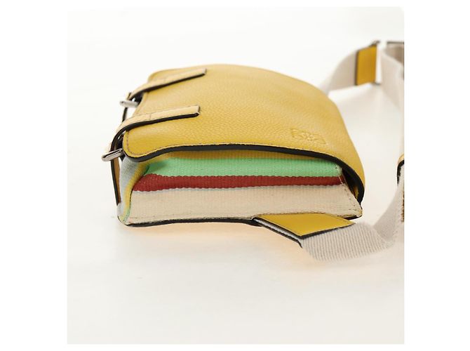 Borsa a vita LOEWE in pelle gialla argento Auth 159022V Giallo - vista 6