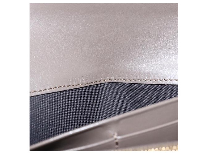 FENDI Continental Geldbörse aus grauem Leder mit Gold Auth 157935 Braun Golden - Ansicht 11
