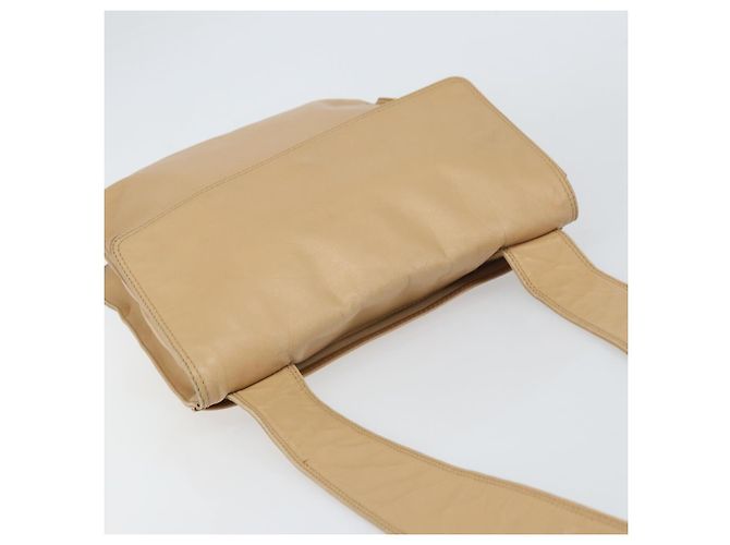 Borsa a Spalla CHANEL in Pelle di Agnello Beige Oro CC Auth BA9196 D'oro - vista 6