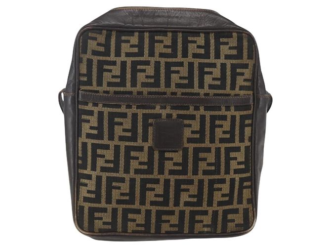 Sac à bandoulière en toile Zucca FENDI noir et marron Auth 158420 - vue 13