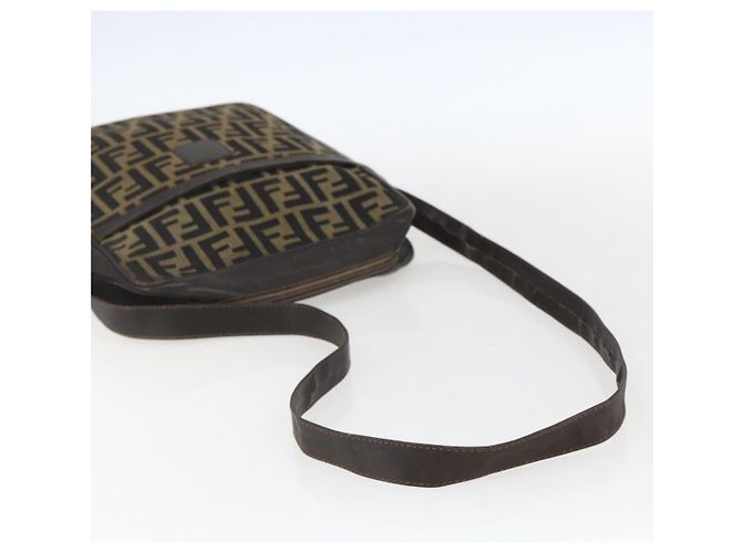 Sac à bandoulière en toile Zucca FENDI noir et marron Auth 158420 - vue 7