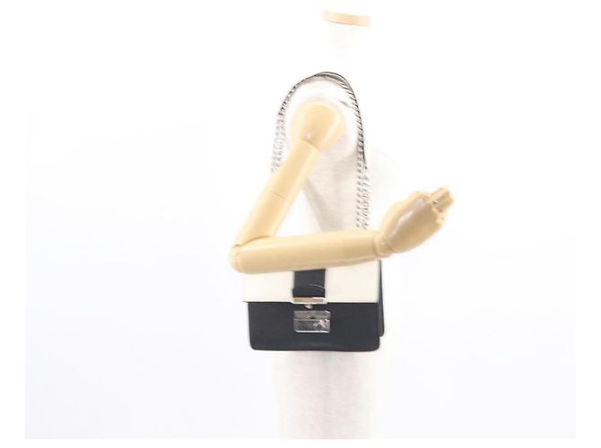 PRADA Schultertasche aus Leder mit Kette Weiß Silber Authentisch bs32042 - Ansicht 26