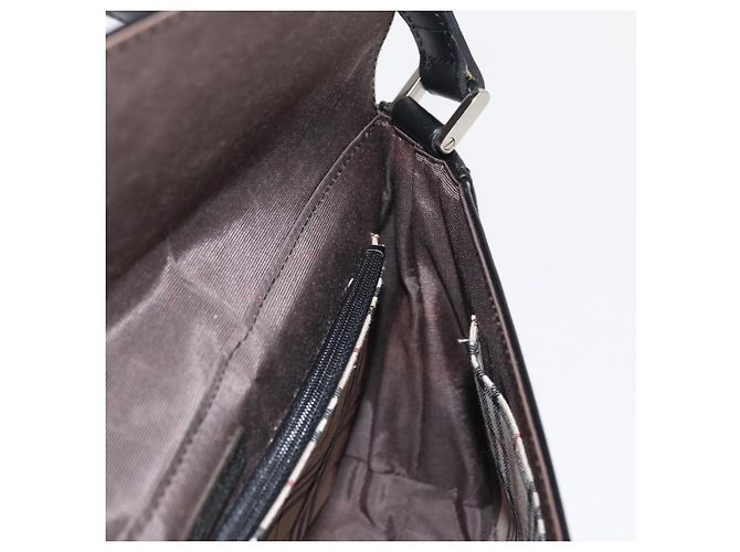 Borsa a Spalla in Pelle Nera e Oro Auth BA9035 di BURBERRY Nero D'oro - vista 18