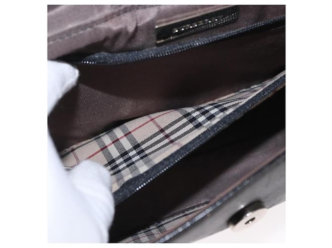 Borsa a Spalla in Pelle Nera e Oro Auth BA9035 di BURBERRY Nero D'oro - vista 21