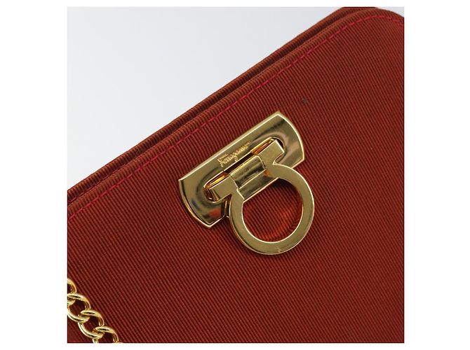 Borsa a spalla con catena Salvatore Ferragamo in nylon rosso e oro Auth 148536 D'oro - vista 15
