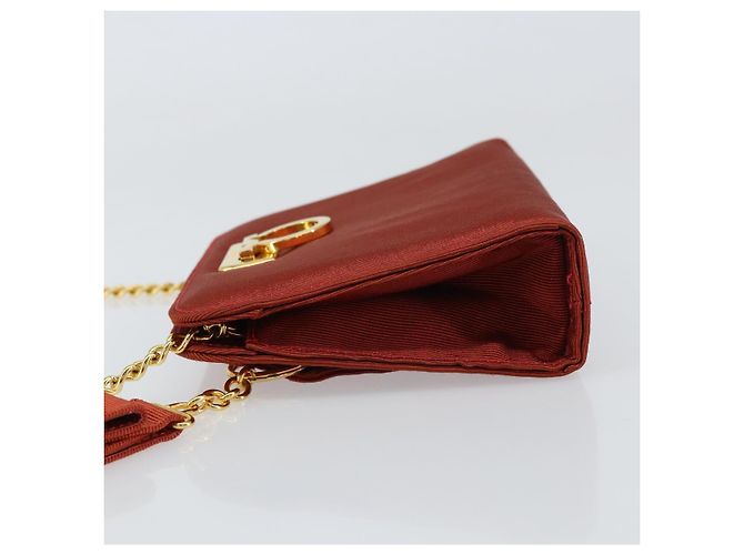 Borsa a spalla con catena Salvatore Ferragamo in nylon rosso e oro Auth 148536 D'oro - vista 5
