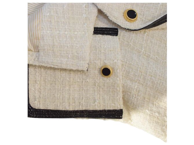 Blazer de bouclé crema Veronica Beard con ribete negro – Hecho en EE. UU., Talla 10 Crudo - vista 8