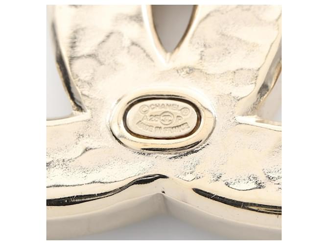 Spilla Coco Mark di Chanel Nero Bianco D'oro - vista 3