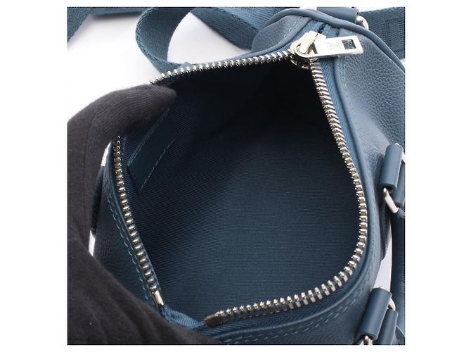 Borsa Keepall XS LV Aerogramme di Louis Vuitton Blu - vista 3