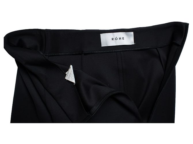 Autre Marque Schwarze glänzende Rohe-Hose mit Schlitzen - Ansicht 6