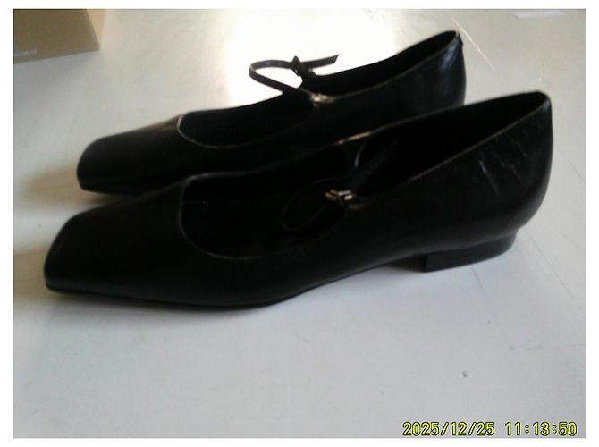 Autre Marque Mocassini Baby Shark in pelle nera 37 Fr Nero - vista 3