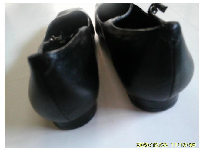 Autre Marque Mocassini Baby Shark in pelle nera 37 Fr Nero - vista 5
