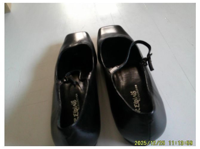 Autre Marque Mocassini Baby Shark in pelle nera 37 Fr Nero - vista 7