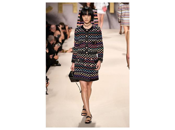 Chaqueta de la campaña publicitaria de Chanel Primavera 2022 22S Multicolor - vista 3