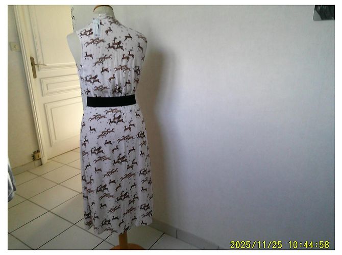 Autre Marque Vestido Monoprix de Viscosa Ecru con Ciervos Marrones - vista 2