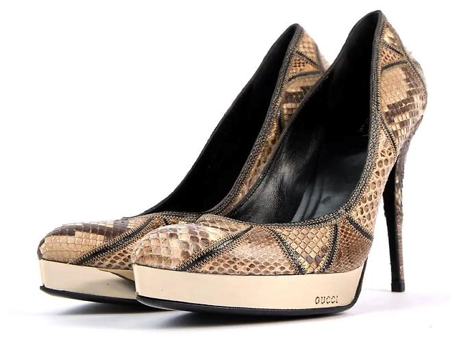 Tacchi Gucci in pelle marrone - vista 2