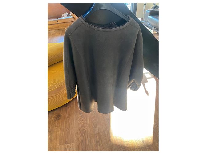 Ventcouvert Poncho Jacke Braun Lammfell - Ansicht 4