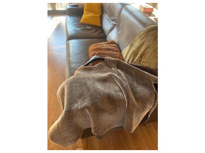 Ventcouvert Poncho Jacke Braun Lammfell - Ansicht 5