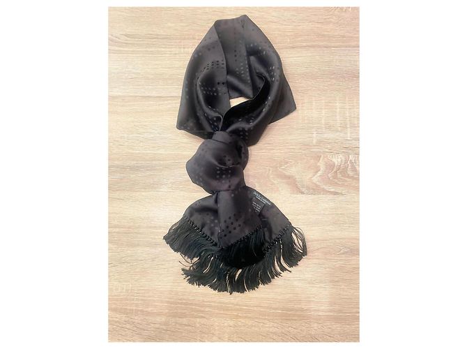 Raffinata sciarpa in pura seta DOLCE & GABBANA nera con frange Nero - vista 11