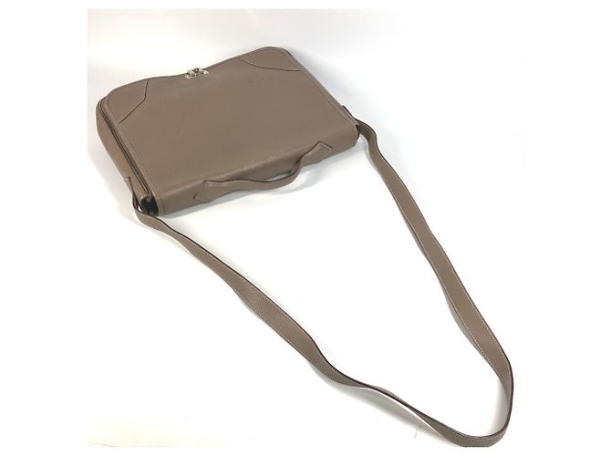 Borsa Messenger con Patta Victoria di Hermès Marrone - vista 8