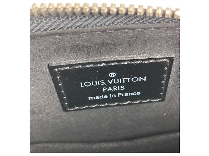 Borsa Alma BB Epi Elettrico Louis Vuitton Nero - vista 13
