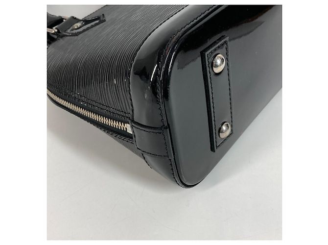 Borsa Alma BB Epi Elettrico Louis Vuitton Nero - vista 6