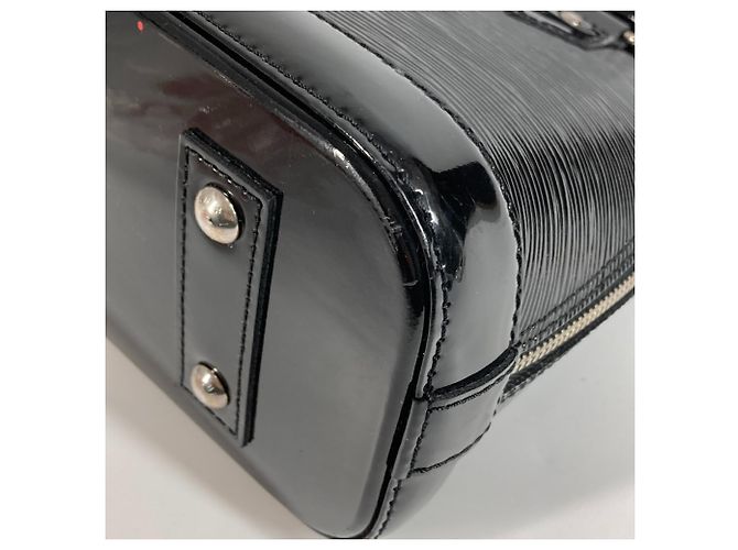 Borsa Alma BB Epi Elettrico Louis Vuitton Nero - vista 9