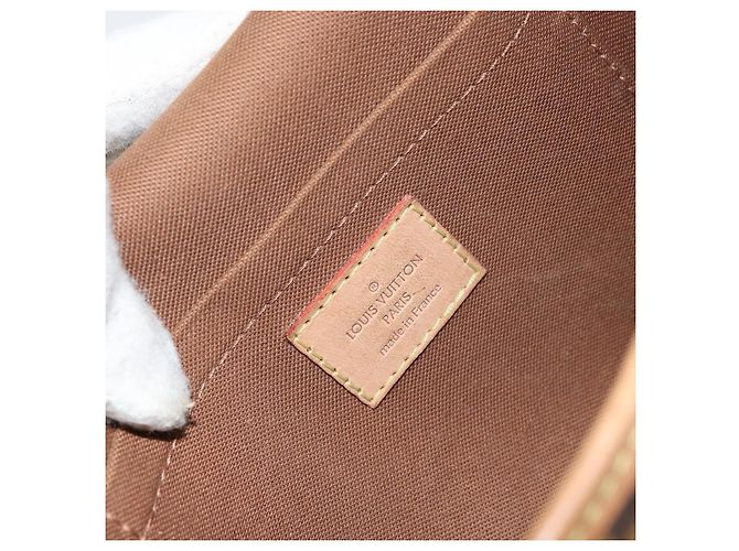 Bolsa Sologne em Canvas Monogram Louis Vuitton Marrom - vista 6